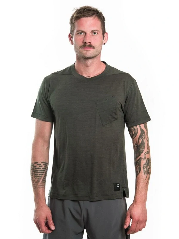 MERINO AIR SENSOR TRAVELLER - pánské tričko s krátkým rukávem, olive green