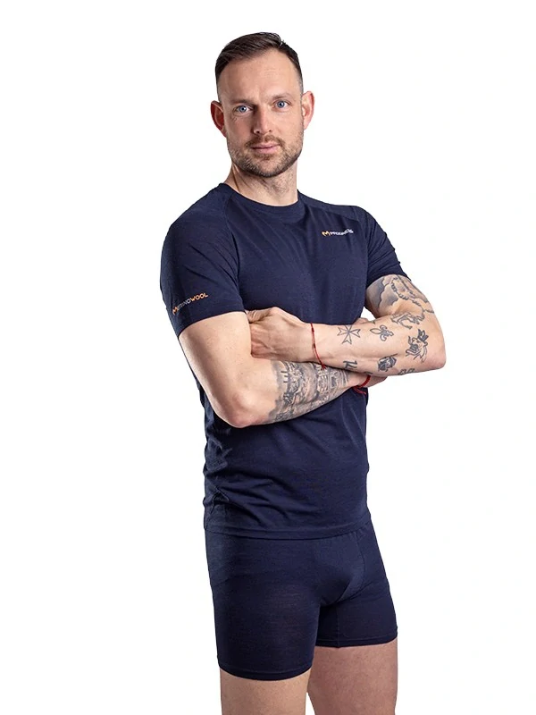 ARI 125 pánské merino triko, krátký rukáv, černo - modrá