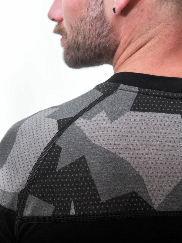 MERINO IMPRESS SENSOR - pánské triko, krátký rukáv, ČERNÁ/CAMO